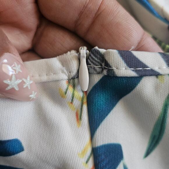 Tropical Floral Maxi Dress - Picture 6 of 6